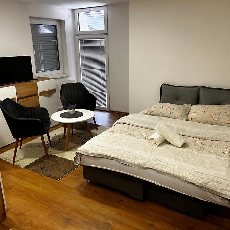 Apartmani Venci Травник Екстериор снимка