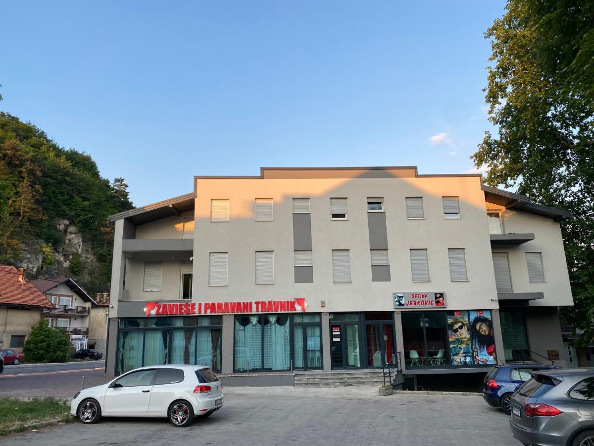 Apartmani Venci Травник Екстериор снимка