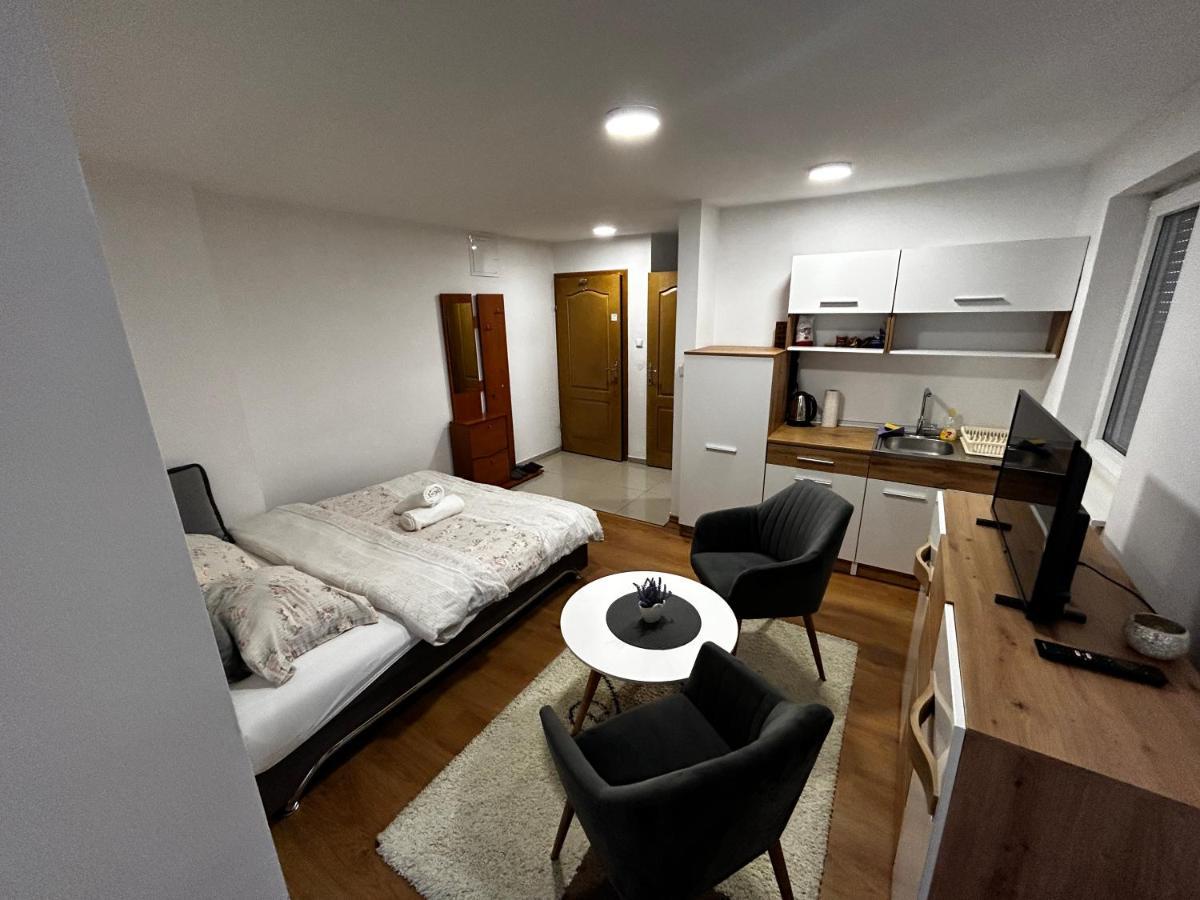 Apartmani Venci Травник Екстериор снимка