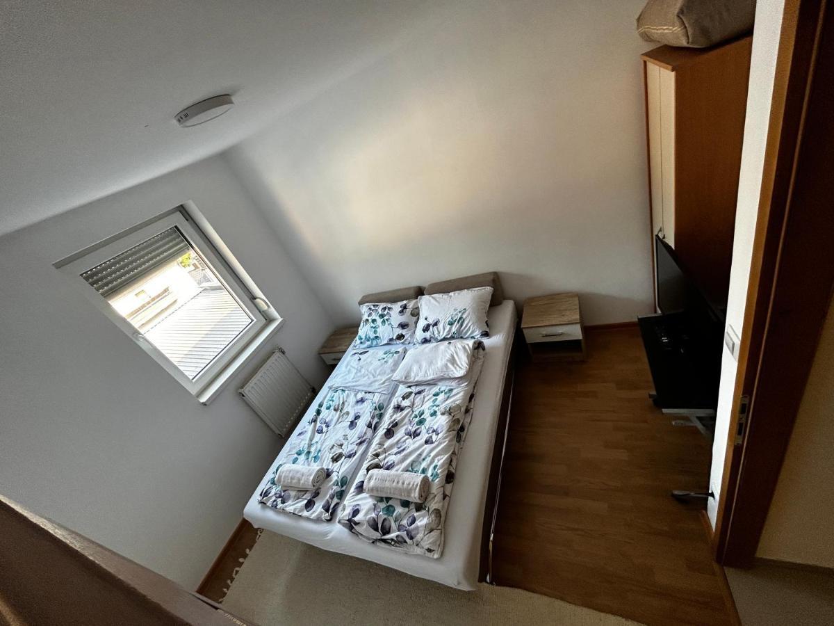Apartmani Venci Травник Екстериор снимка